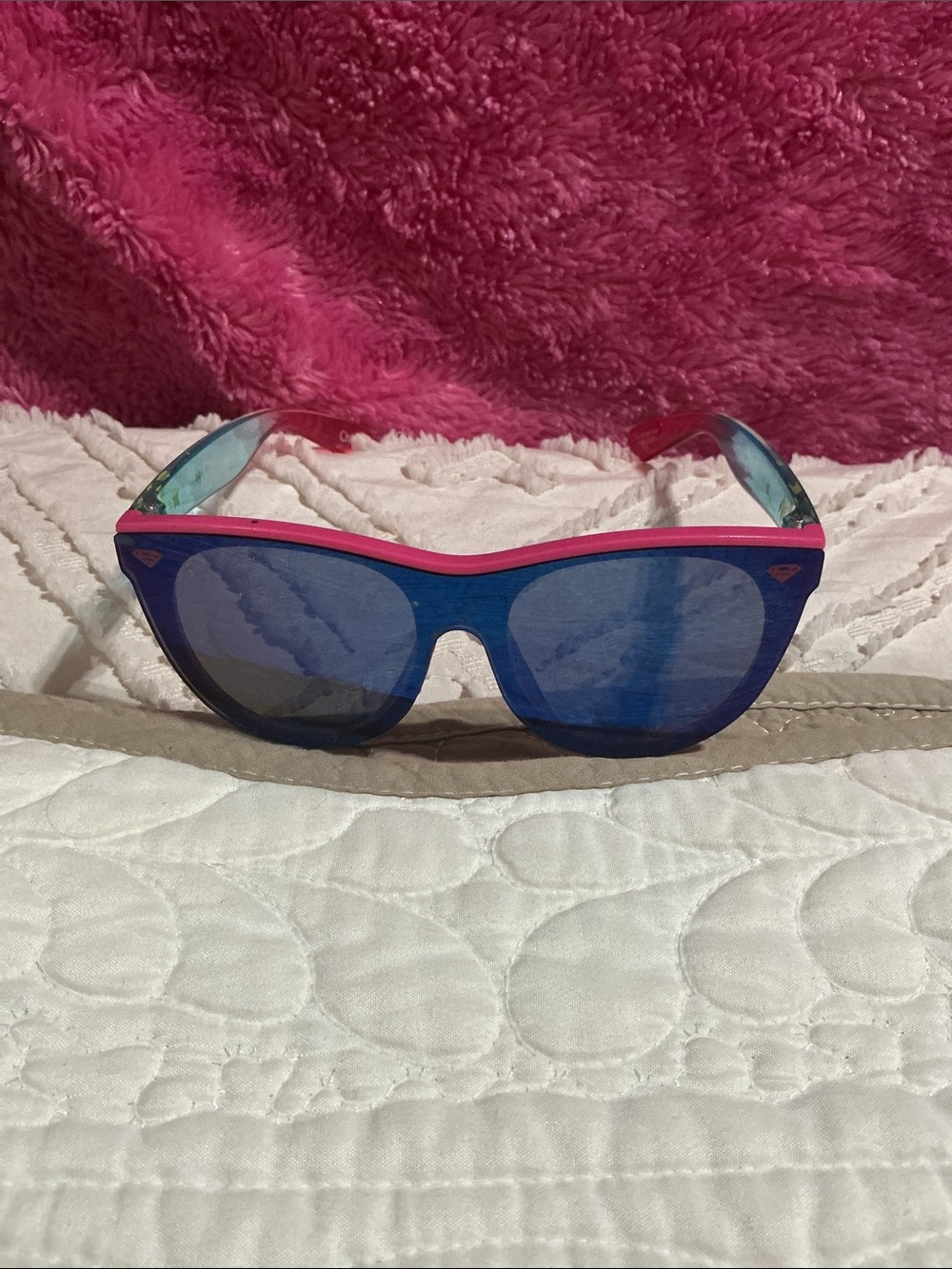 Supergirl Bold Blue Mirrored Sunglasses with Pink Trim